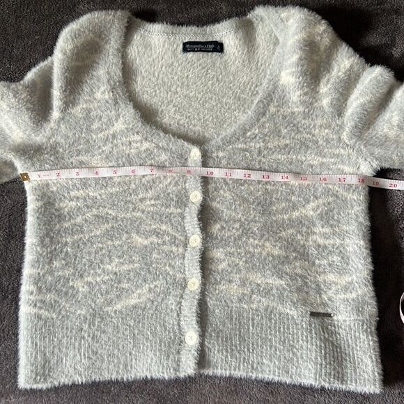 ABERCROMBIE soft V sweater M - Picture 6 of 11